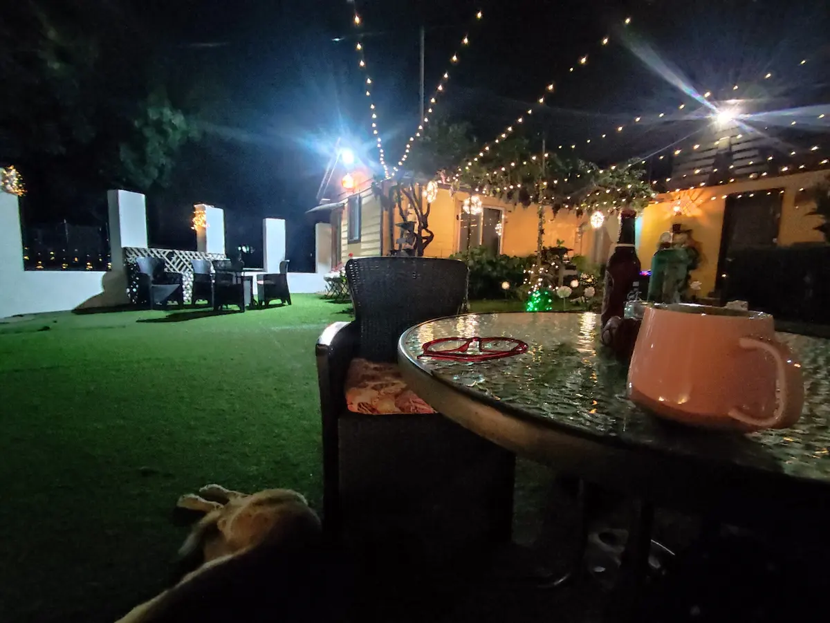 HOSTAL El Aromo